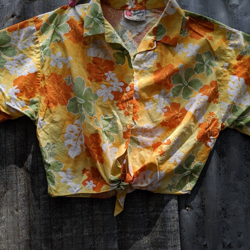 Hilo Hattie Hawaiian Original Crop Top